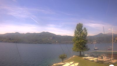 immagine della webcam nei dintorni di Casale Corte Cerro: webcam Orta San Giulio