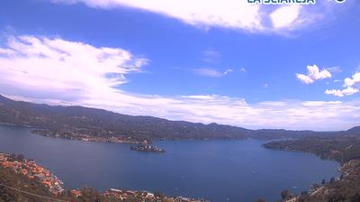 immagine della webcam nei dintorni di Borgomanero: webcam Pella