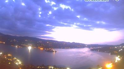 immagine della webcam nei dintorni di Mottarone: webcam Pella