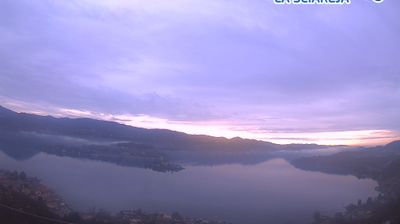 immagine della webcam nei dintorni di Arona: webcam Pella