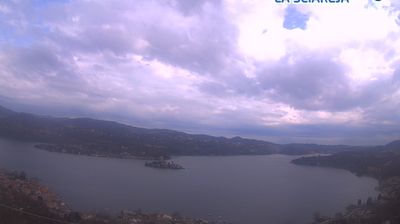 immagine della webcam nei dintorni di Omegna: webcam Pella