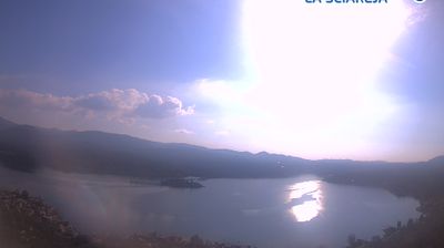 immagine della webcam nei dintorni di Borgomanero: webcam Pella