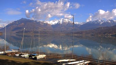 immagine della webcam nei dintorni di Pieve d'Alpago: webcam Santa Croce