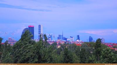 immagine della webcam nei dintorni di Trecate: webcam Milano Baggio