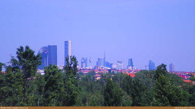 immagine della webcam nei dintorni di Passirana: webcam Milano Sella Nuova