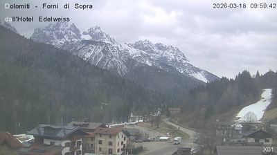 immagine della webcam nei dintorni di Pieve di Cadore: webcam Forni di Sopra
