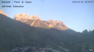 immagine della webcam nei dintorni di Monte Zoncolan: webcam Forni di Sopra