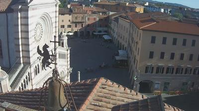 immagine della webcam nei dintorni di Castel del Piano: webcam Monte Bottigli