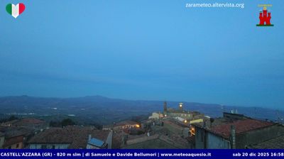 immagine della webcam nei dintorni di Valentano: webcam Castell'Azzara