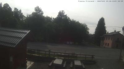 Preview delle webcam di Bagnolo Piemonte: Montoso - Piazza Frioland