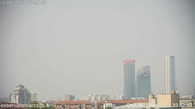 immagine della webcam nei dintorni di Gaggiano: webcam Milano City Life