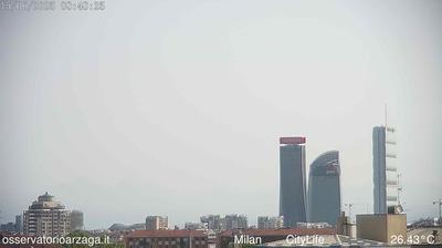 immagine della webcam nei dintorni di Milano San Babila: webcam Milano City Life