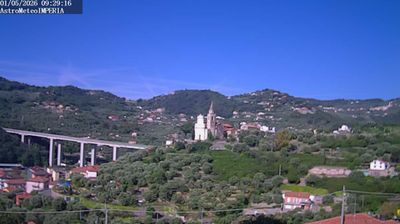 immagine della webcam nei dintorni di San Bartolomeo al Mare: webcam Costa D'Oneglia