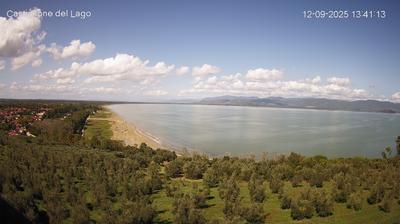 immagine della webcam nei dintorni di Piegaro: webcam Castiglione del Lago