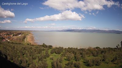 immagine della webcam nei dintorni di Sarteano: webcam Castiglione del Lago