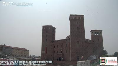 immagine della webcam nei dintorni di Carrù: webcam Fossano