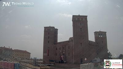immagine della webcam nei dintorni di Carrù: webcam Fossano