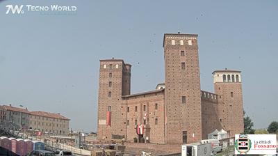immagine della webcam nei dintorni di Carrù: webcam Fossano