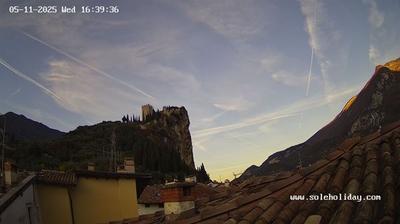immagine della webcam nei dintorni di Dorsino: webcam Arco