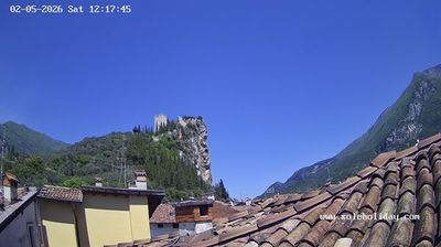 immagine della webcam nei dintorni di Zuclo: webcam Arco