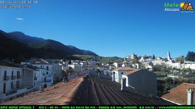 immagine della webcam nei dintorni di Sant'Eusanio Forconese: webcam Gagliano Aterno
