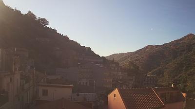 immagine della webcam nei dintorni di Reggio Aeroporto dello Stretto: webcam Mandanici