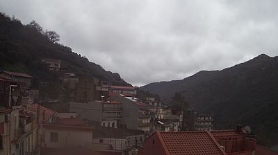 immagine della webcam nei dintorni di Santa Teresa di Riva: webcam Mandanici