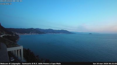 immagine della webcam nei dintorni di Oneglia: webcam Marina Di Andora
