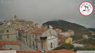 immagine della webcam nei dintorni di Santa Maria del Molise: webcam Schiavi di Abruzzo