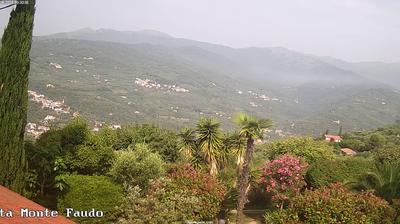 immagine della webcam nei dintorni di Monesi: webcam Badalucco