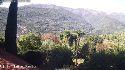 immagine della webcam nei dintorni di Imperia: webcam Badalucco
