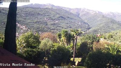 immagine della webcam nei dintorni di Imperia: webcam Badalucco