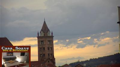 immagine della webcam nei dintorni di Bosia: webcam Alba