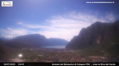 immagine della webcam nei dintorni di Limone sul Garda: webcam Tenno