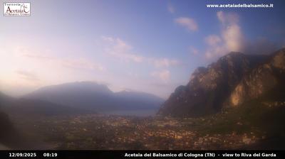 immagine della webcam nei dintorni di Nogaredo: webcam Tenno