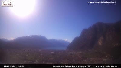 immagine della webcam nei dintorni di Nogaredo: webcam Tenno