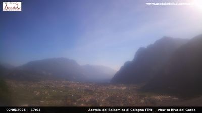 immagine della webcam nei dintorni di Molina di Ledro: webcam Tenno