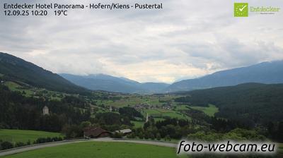 immagine della webcam nei dintorni di Campo di Trens: webcam San Sigismondo