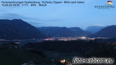 immagine della webcam nei dintorni di San Genesio Atesino: webcam Appiano sulla Strada del Vino