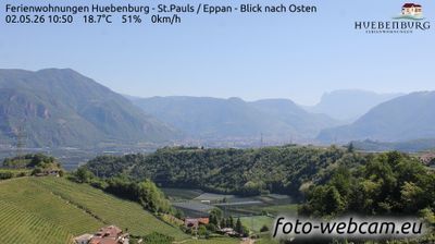 immagine della webcam nei dintorni di Egna: webcam Appiano sulla Strada del Vino