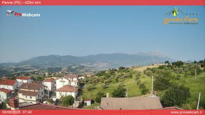 immagine della webcam nei dintorni di Morro d'Oro: webcam Penne