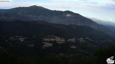 immagine della webcam nei dintorni di Alto: webcam Balestrino