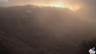 immagine della webcam nei dintorni di Laigueglia: webcam Balestrino