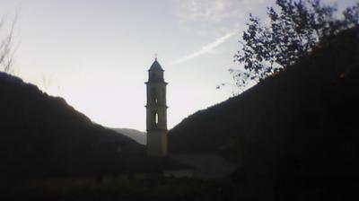 immagine della webcam nei dintorni di Menarola: webcam San Giacomo Filippo