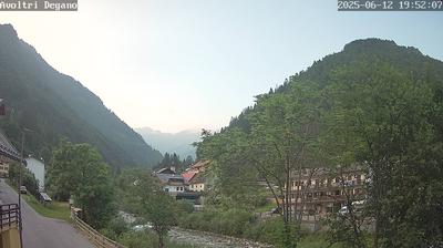 immagine della webcam nei dintorni di San Nicolò di Comelico: webcam Forni Avoltri