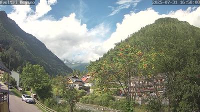 immagine della webcam nei dintorni di San Nicolò di Comelico: webcam Forni Avoltri