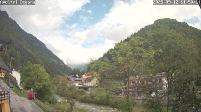immagine della webcam nei dintorni di Cima Sappada: webcam Forni Avoltri