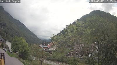 immagine della webcam nei dintorni di Verzegnis: webcam Forni Avoltri
