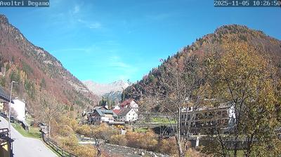 immagine della webcam nei dintorni di Caneva di Tolmezzo: webcam Forni Avoltri