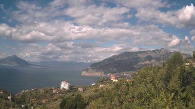 immagine della webcam nei dintorni di Capri: webcam Piano di Sorrento